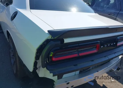 2023 Dodge Challenger R/T Scat Pack z USA, uszkodzony, nr VIN 2C3CDZFJ3PH610510